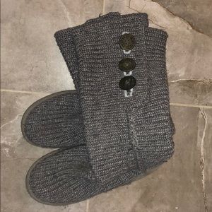 UGG classic cardy boots!! EUC!!